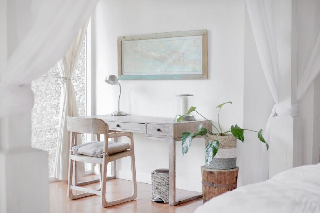 habitacion-blanca-dekinsa
